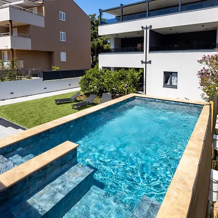 Ante & Ivano Biograd With Pool