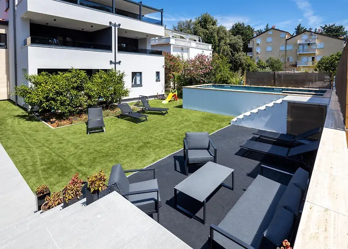 Ante & Ivano Biograd With Pool