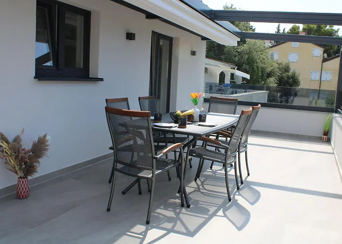 Apartmán Ante & Ivano Biograd With Pool *